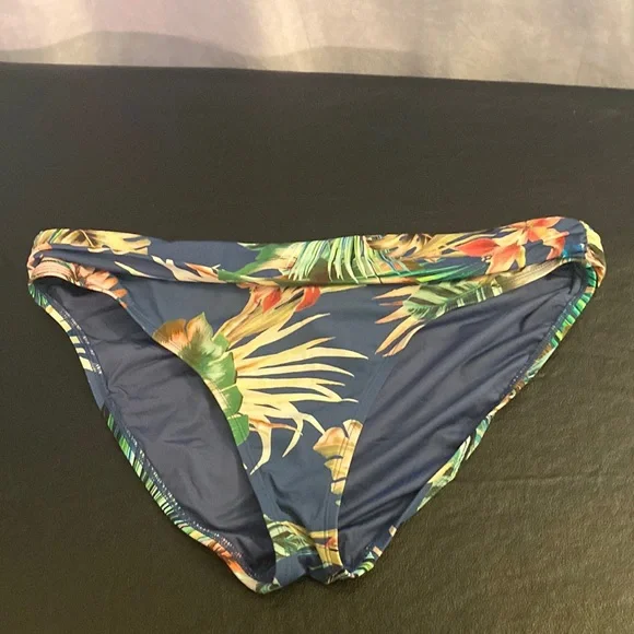 La Blanca womens size 14 bathing suit set, rainforest pattern - Picture 2 of 7